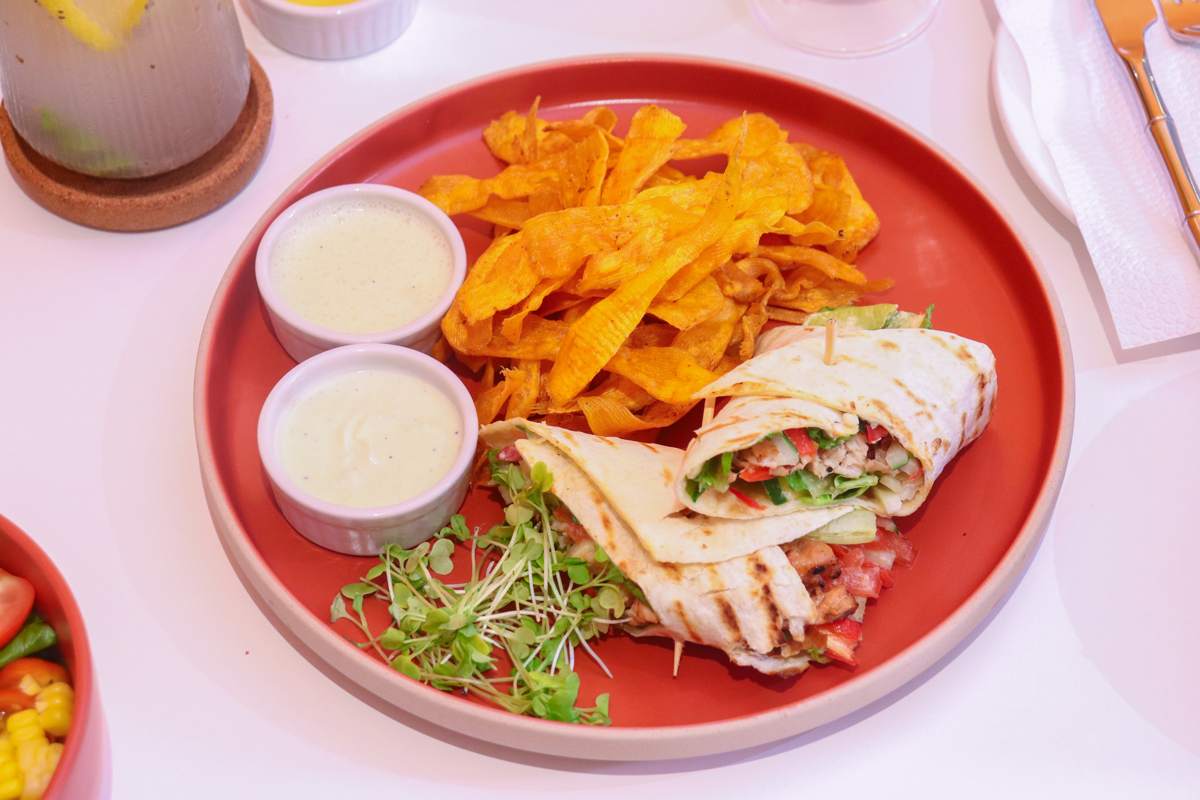 Grilled chicken wraps with camote chips and dips